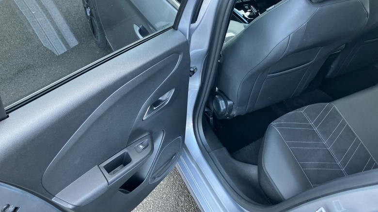 Vauxhall Corsa 100kW Ultimate 50kWh 5dr Auto [11kWCh] Electric Hatchback